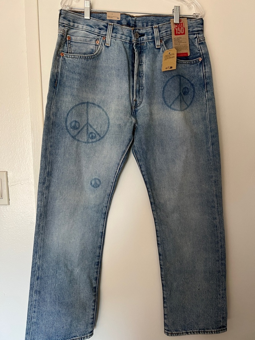 Levi's Light Blue Straight Men’s Jeans with Peace Graphics